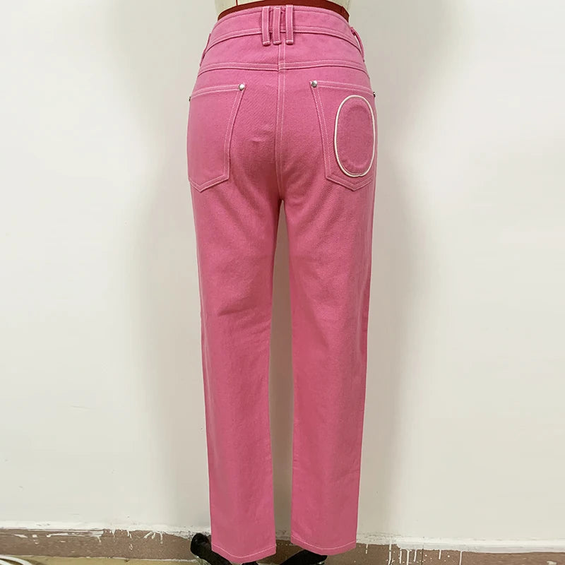 Pantaloni jeans in denim rosa con cuciture superiori a contrasto di alta qualità dei nuovi jeans firmati 2024 da donna