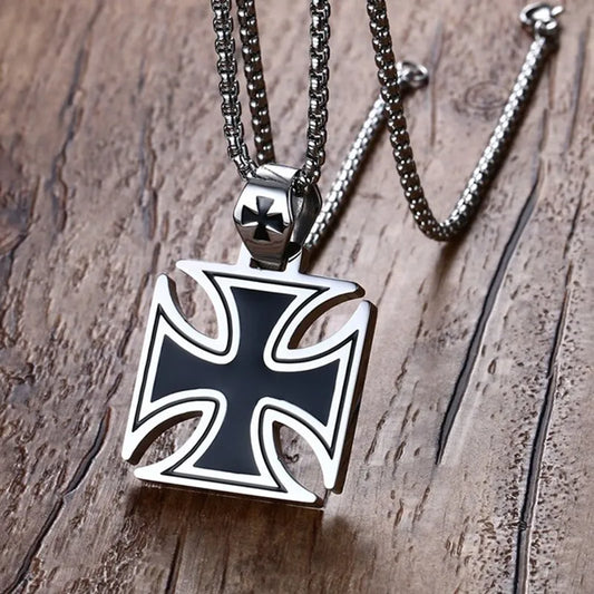 Classic Knights Templar Cross Pendant Necklace for Men Women Retro Simple Cross Necklace Jewelry Gift