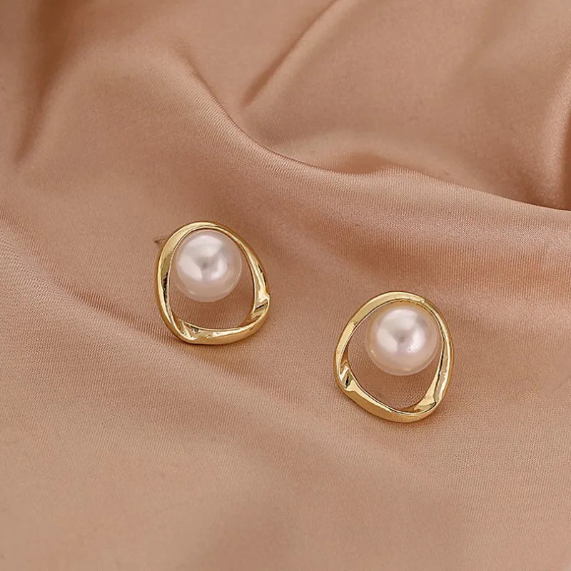 Imitation Pearl Earring for Women Gold Color Round Stud Earrings Christmas gift Irregular Design Unusual Earrings bijoux femme