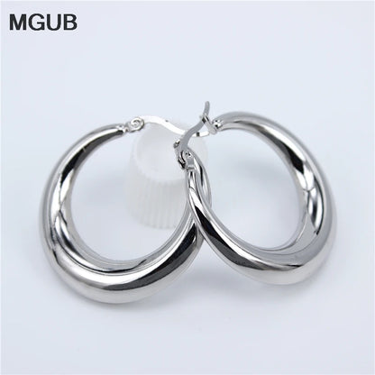 New Style 2022 Wholesale smooth Exquisite Big Circle Hoop Earrings for Women Girl Wedding Party Stainless Steel Jewelry SL020