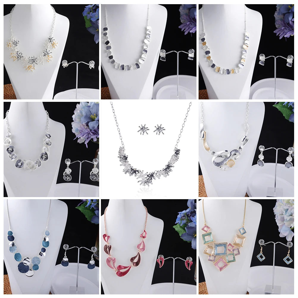 Necklaces Women's MediceM Design Alloy Enamel Square Necklace Designer Geometric Chain for Women Wedding Gift Party Fashion 2022