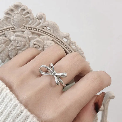 Korean Real S925 Sterling Silver Fine Rings Simple Bow Pattern Gold Plated Circle Personality Fashion Retro Rings Women Jewelry