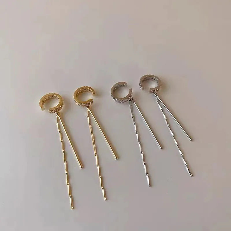 Orecchino a clip per orecchio con nappa di cristallo per donna Polsino non penetrante Catena con strass lucidi Gioielli per piercing alla cartilagine finti