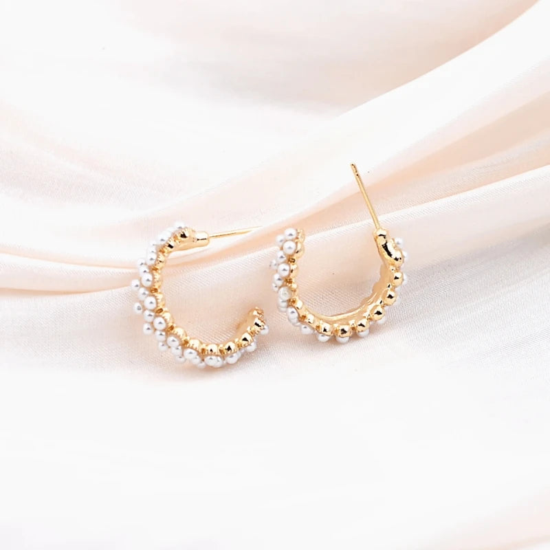 Pearl C-shaped Small Earrings for Women Imitation Pearl Beads Thin Stud Earrings Korean Fashion Lovely Girls Ear Accessories