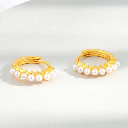 Cute Puncture Pearl Cartilage Earrings for Woemn Ear Buckle Creative Simple Tiny Helix Piercing Tragus Jewelry Pendientes