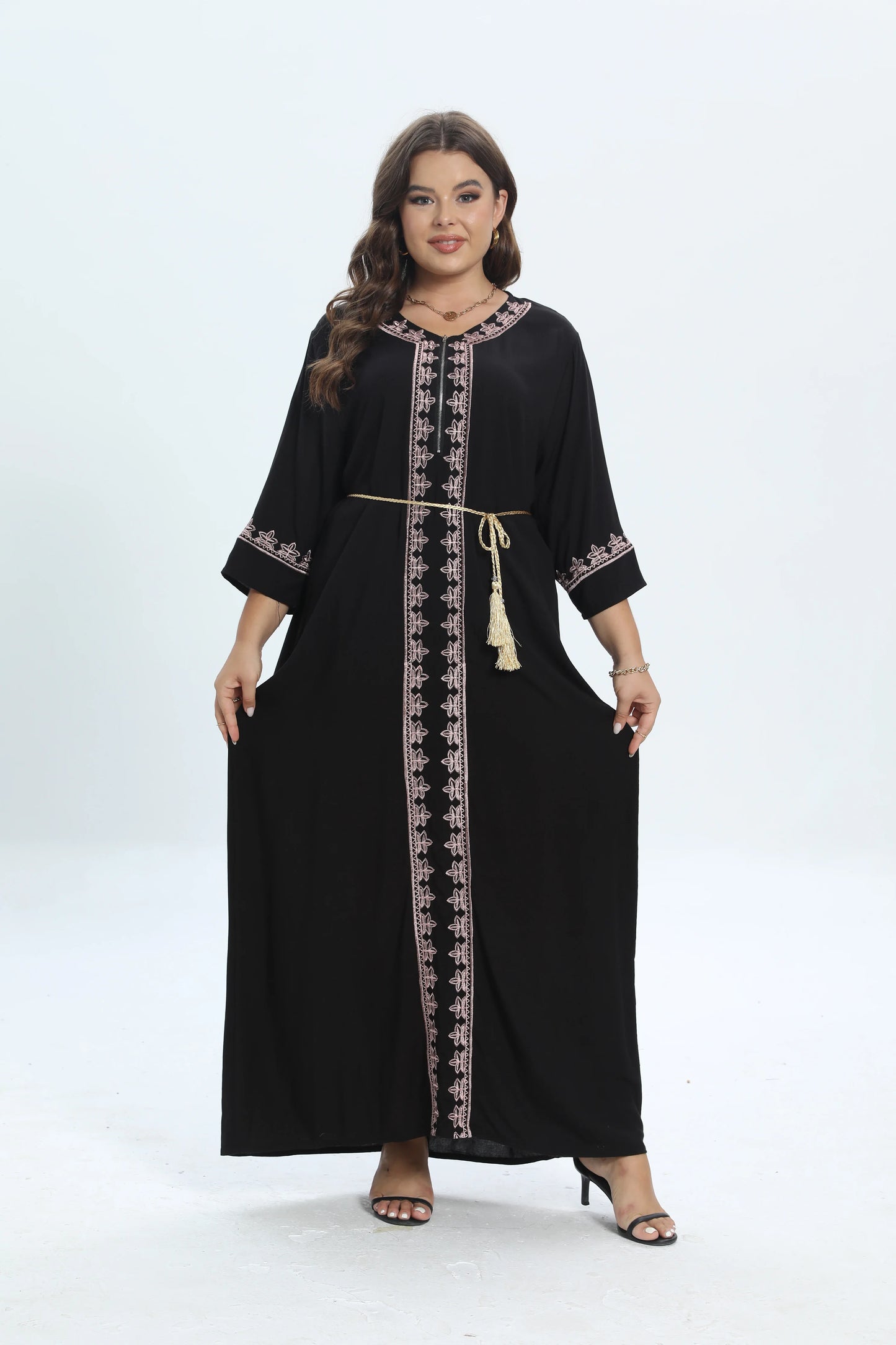 Nuovo stile Plus Size Abaya africano Dashiki caftano tradizionale caftano in cotone ricamo O-collo Jilbab allentato Boubou abito casual