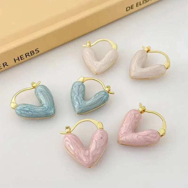 2023 Trendy Heart Stud Earrings For Women Korean Elegant Light Luxury Love Dangle Earring Fashion Simple Drop Jewelry Girls Gift