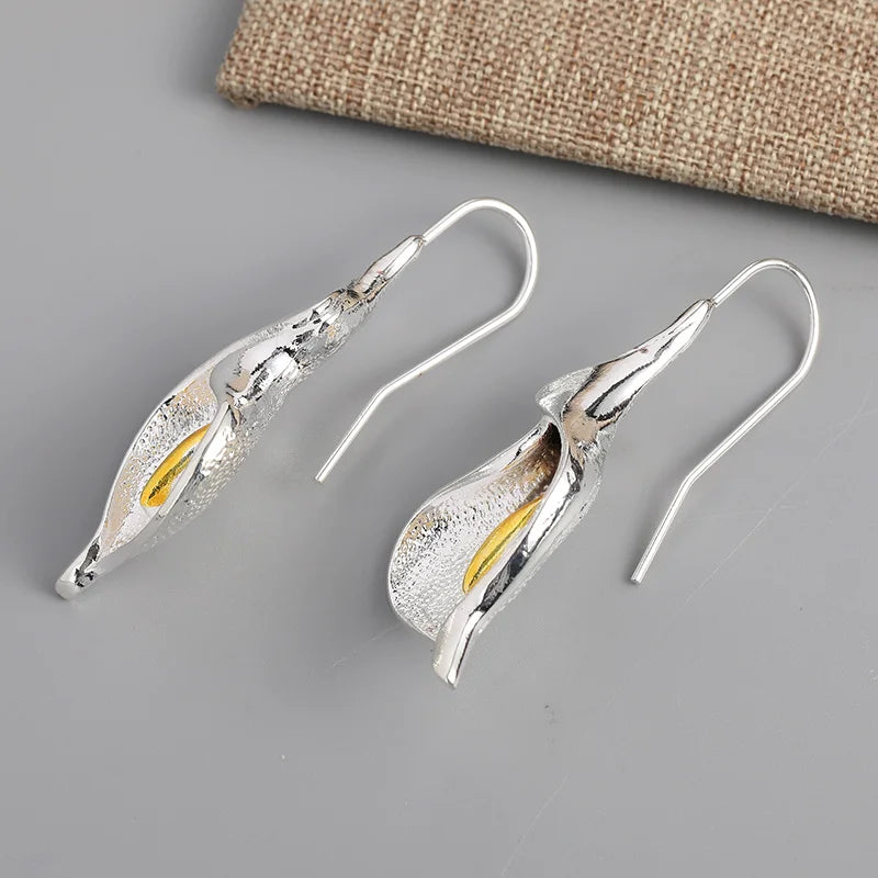 Exquisite Blooming Flower Hook Earrings Simple Accessories Gold Silver Color Plant Dangle Earrings for Women Jewelry