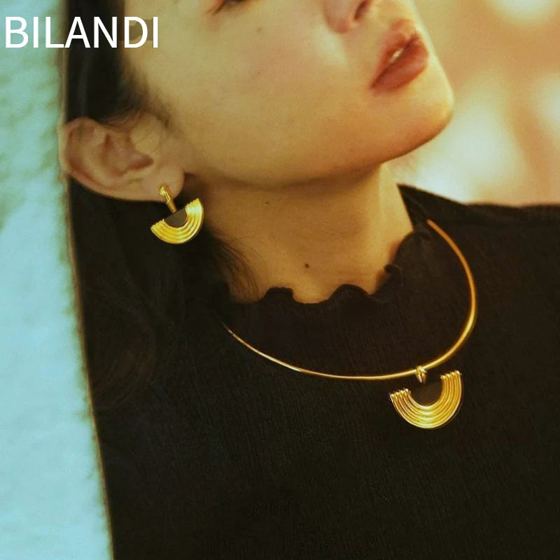 Bilandi Retro Jewelry Half Round Earrings 2023 Trend New Elegant Temparement Geometric Drop Earrings For Women Female Gift