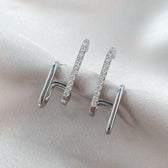 2023 New Bright Crystal Luxury Korean Unusual Claw Stud Earrings Ear Piercing Hook Irregular Pearl Christmas Jewelry Gift