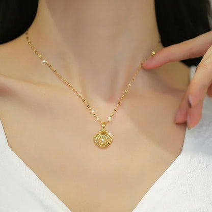 Fashionable Light Luxury Personalized Micro-embellished Jewelry Shell Pearl Necklace Classic Stainless Steel Clavicle Chain