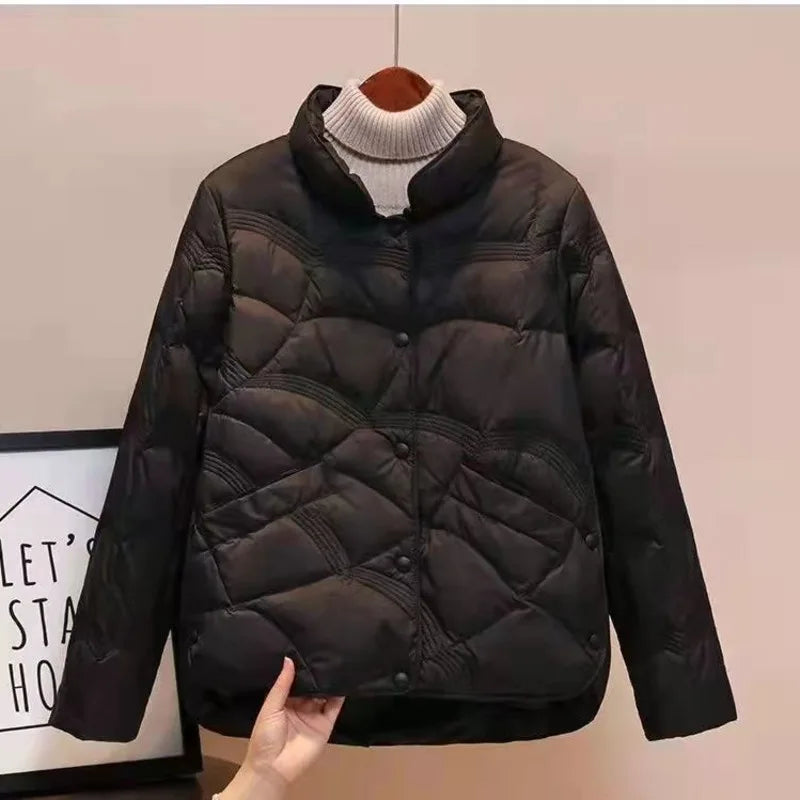 Rivestimento delle donne 2024 Nuovo Autunno Inverno Parka Femminile Leggero Sottile Imbottiture Cappotto di cotone Femme Casual Breve Caldo di Base Della Tuta Sportiva Delle Signore top