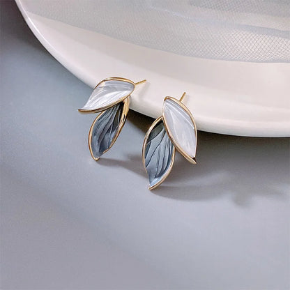 New Korean Arrival Metal Trendy Fresh Lovely Sweet Grey Leaf Stud Earrings For Women 2023 Fashion Jewelry