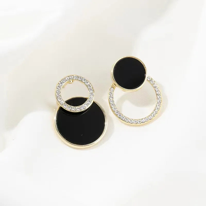 Women's earrings Asymmetrical Round Hollow Round Black Stud Earrings Rhinestone Accessories For Women pendientes mujer