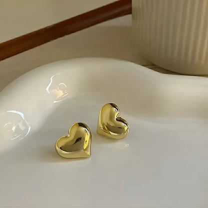 Gold Color Smooth Surface Love Heart Shaped Stud Earrings Women Minimalist Fashion Girl Wedding Bridal Jewelry