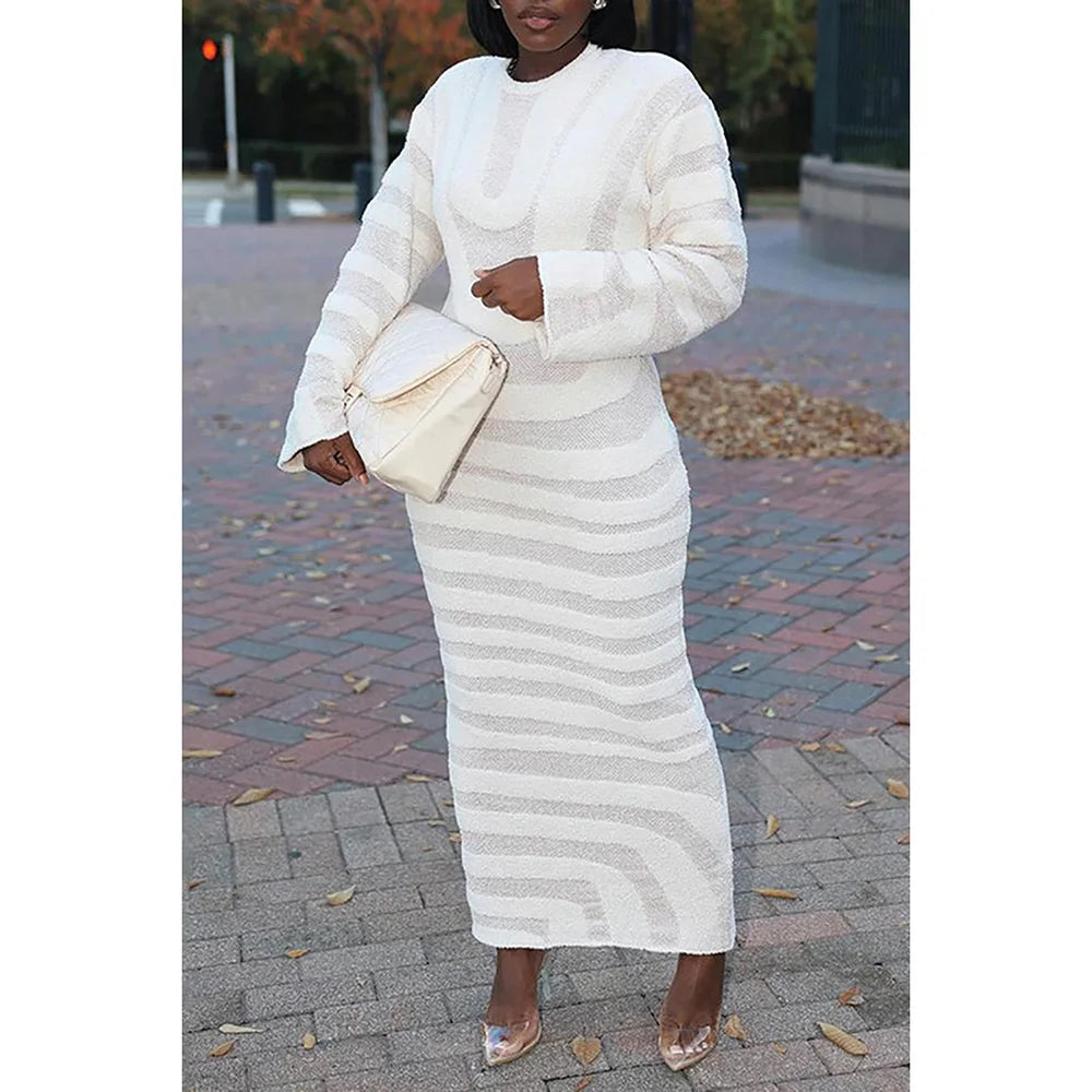 Plus Size Semi Formal Dress White Crew Neck Long Sleeve Maxi Dress