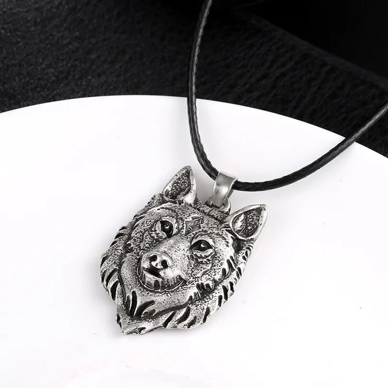 Mens Jewellery Tibetan Silver Wolf Head Pendant Necklace for Men Vintage Amulet Animal Viking Men Gift Jewelry Collar Hombre