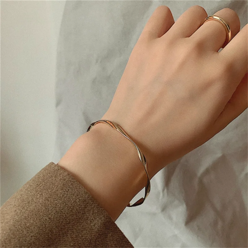 Fashion Opening Bangle Gold Color Glossy Twisted Thin Bangles For Women Female Open Minimalist Style Charm Cuff Bracelet Jewelry