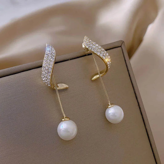 2022 nuovo classico elegante imitazione perla orecchini pendenti per le donne cristallo lungo nappa squisito orecchino di goccia gioielli da sposa