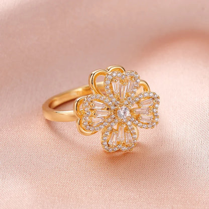 Fashion Lucky Four Leaf Clover Rotating Ring for Women Charm 360° Rotatable Release Stress Anxiety Jewelry Birthday Gift