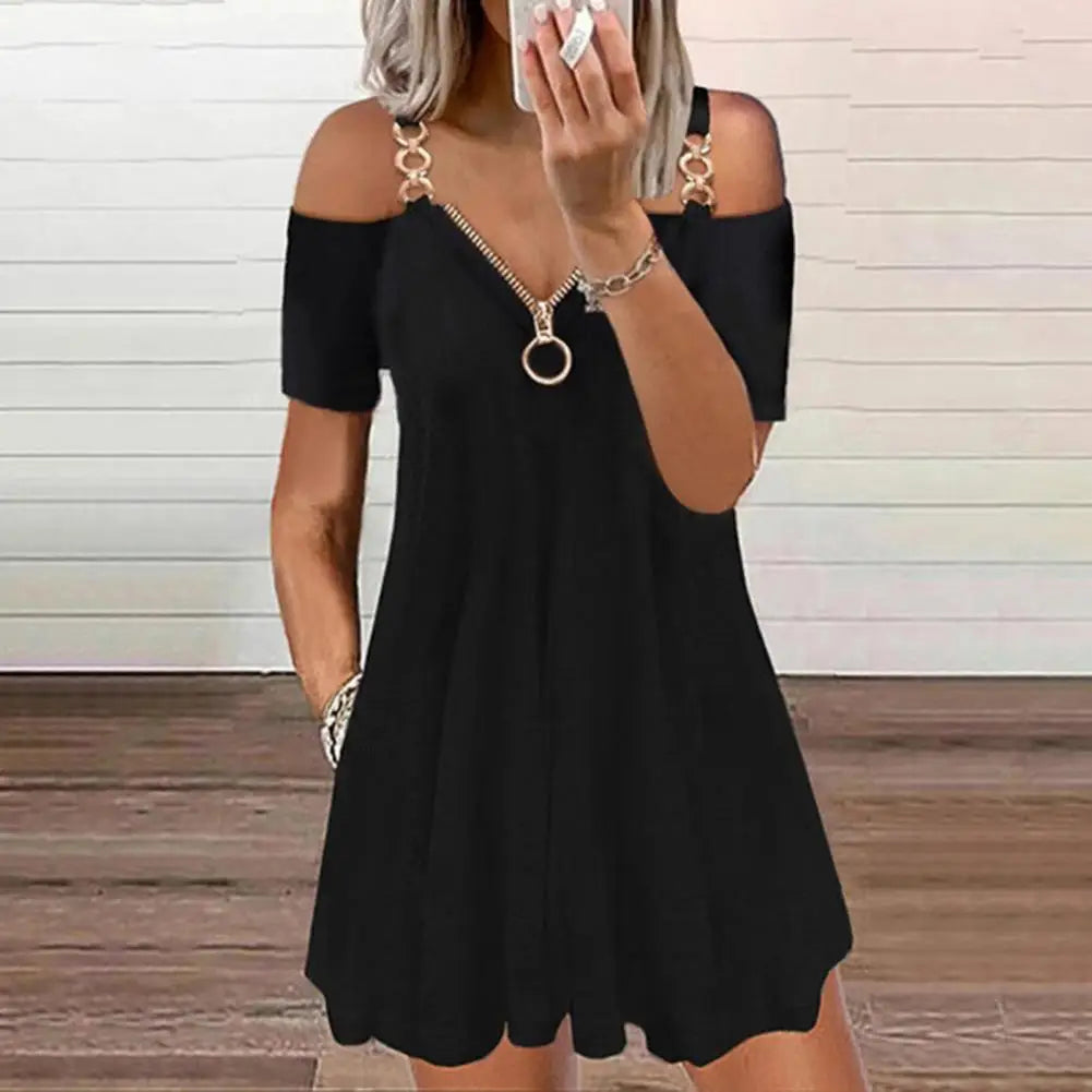 Plus Size Zipper V-Neck Short Sleeve Metal Shoulder Strap Pleated Hem A-Line Mini Dress Women Casual Cold Shoulder Swing Dress