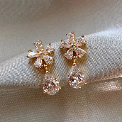 Exquisite Leaves Crystal Flower Stud Earrings For Women AAA Zircon Rose Butterfly Tassel Earring Bride Wedding Party Jewelry