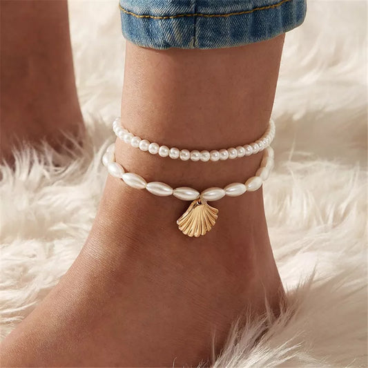 Modyle New Fashion Bohemian Simulated Pearl Chain Wedding Anklet Bracelet for Women Gold Color Shell Pendant Anklet Jewelry Gift