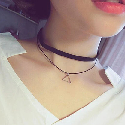 Goth Black Velvet Choker Necklaces Gothic Style Rope Women Neck Decoration Chocker Jewelry on Girl Neck Accessories