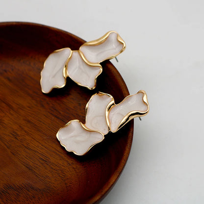 Irregular Metal Cream Eanmel Petal Post Earrings For Women Heavy Design New Style Fashion Jewelry Party Accessories Gift 2023575