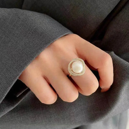 European and American New French Spiral Pearl Zircon Ring Fashion Light Luxury Simple Personality Women Party Ring Jewelry Gift