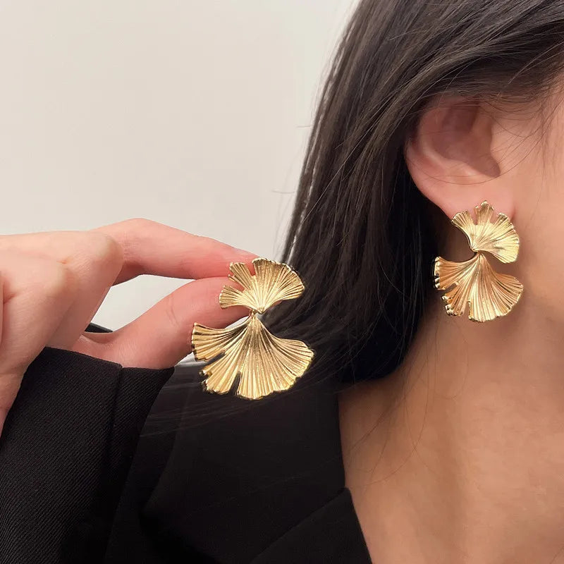 Bohemian Geometric Gold Color Ginkgo Biloba Leaf Shape Drop Earrings for Women Statement Ear Jewelry Accessories Punk