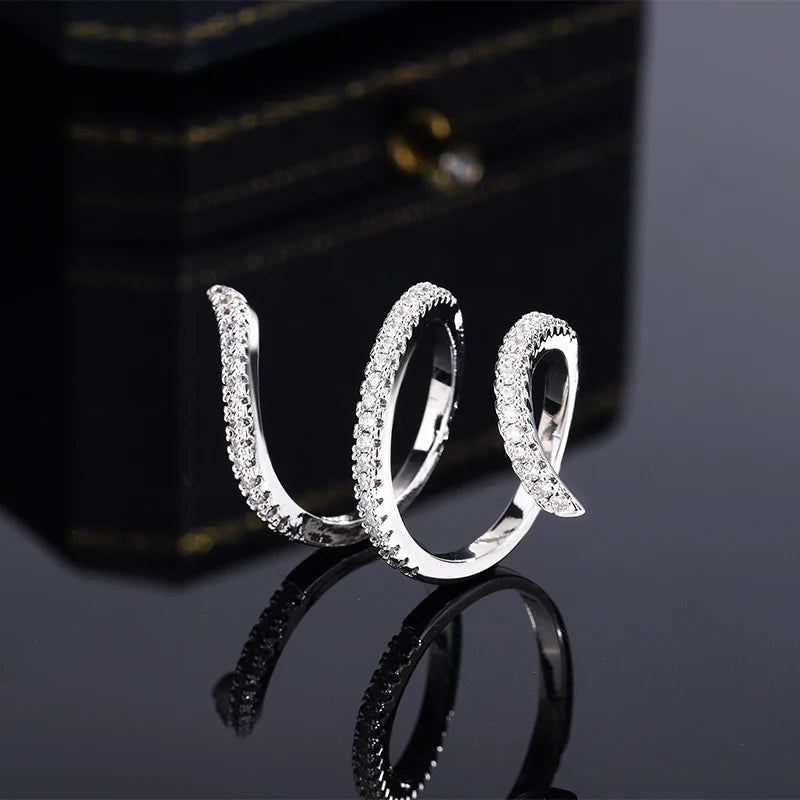 Anello in argento 925 di nuova moda Anello con zircone geometrico Anello con linea irregolare Personalità semplice Gioielli di fidanzamento da sposa