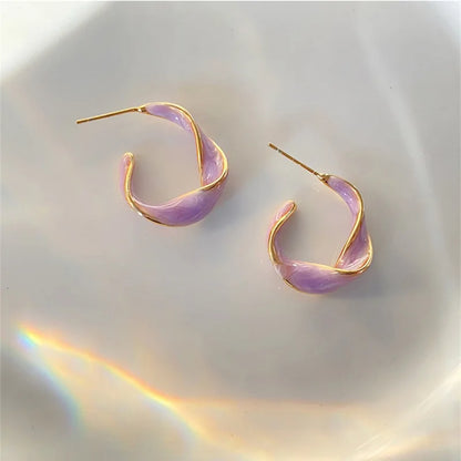 2022 New Fashion Lavender Purple Earrings for Woman Metal Golden Twisted Art Line Purple Stud Earrings Gift Jewelry Wholesale