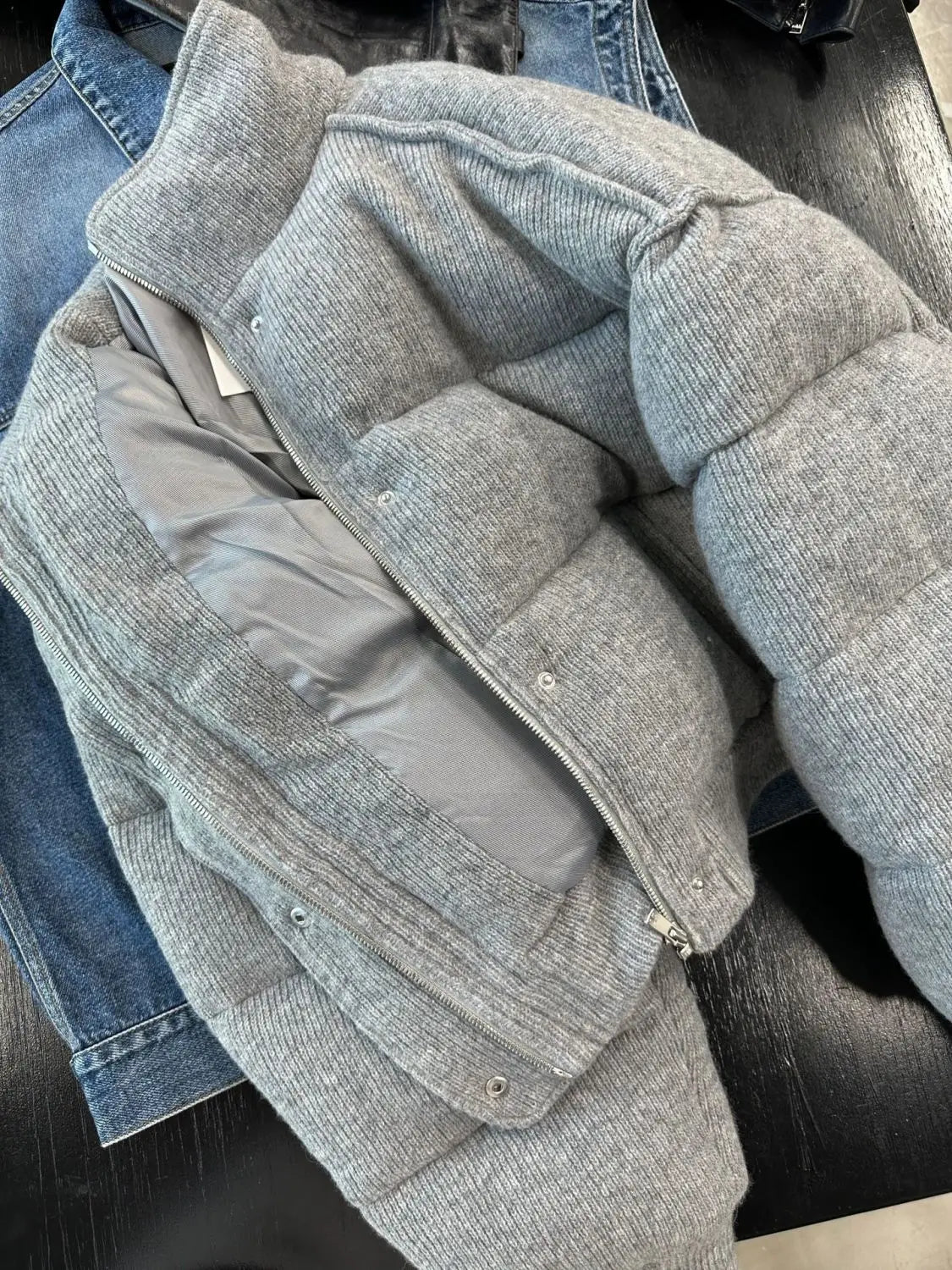 Parka in cotone grigio corto di fascia alta in stile coreano sciolto caldo ispessito colletto alla coreana capispalla 2023 nuove donne cappotto invernale 