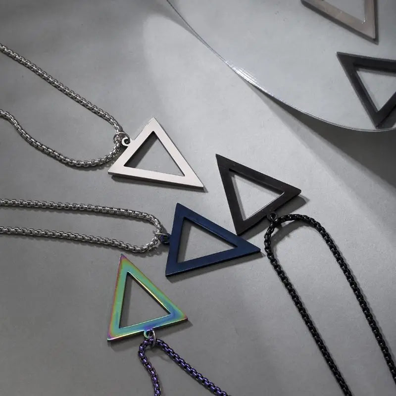 Vintage Fashion Men Jewellery Black Triangle Necklace for Men Stainless Steel Chain for Men Geometric Pendant Punk Party Jewelry