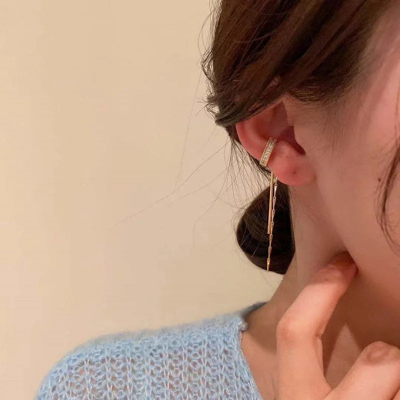 Orecchino a clip per orecchio con nappa di cristallo per donna Polsino non penetrante Catena con strass lucidi Gioielli per piercing alla cartilagine finti