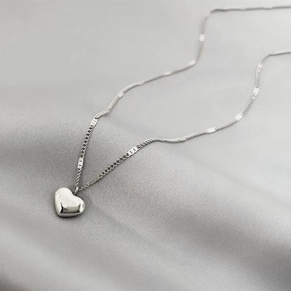 New Cross-border Couple Cavicle Chain Geometric Heart-shaped Light Luxury Temperament Simple Sweet Love Pendant Necklace Jewelry