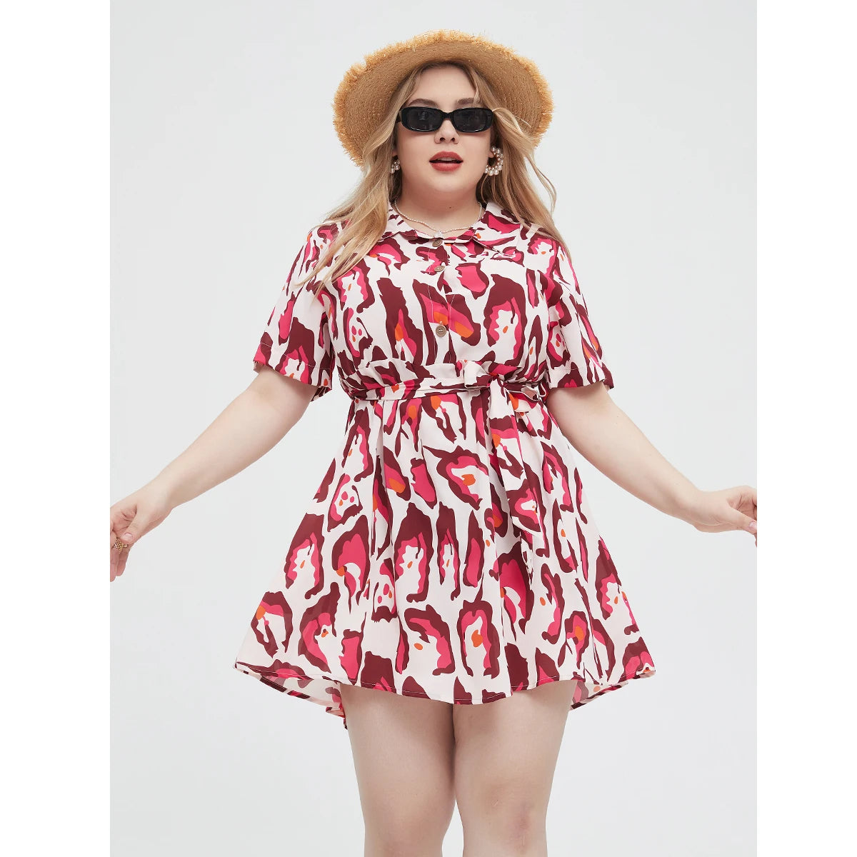 Plus Size 2024 Nuovi abiti di moda Stampa Abito Casual Poliestere Girocollo Abito a maniche corte Abbigliamento taglie forti da donna L062